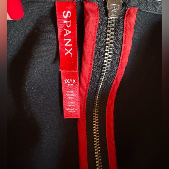 Spanx Perfect Sleeveless Jumpsuit Black 1X Wide Leg Shaping V-Neck Career Chic - Picture 11 of 16